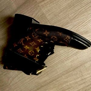 Louis Vuitton Brown Monogram Wonderland Flat Ranger Combat Boots/Booties